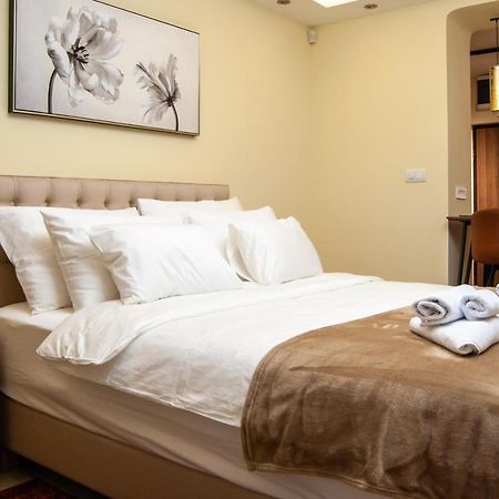 N10 Apartment ベオグラード エクステリア 写真